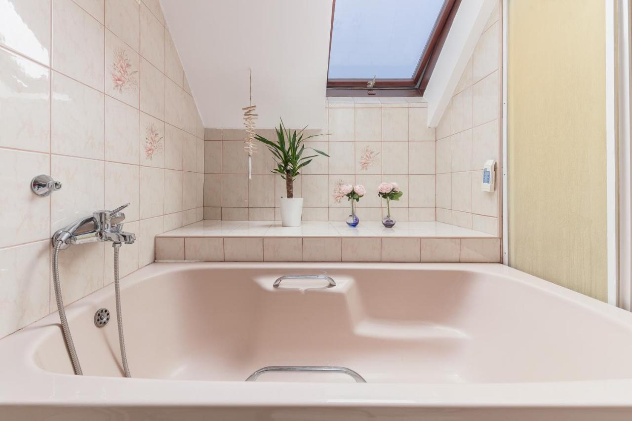 Apartma Lea Slovenj Gradec Exterior photo