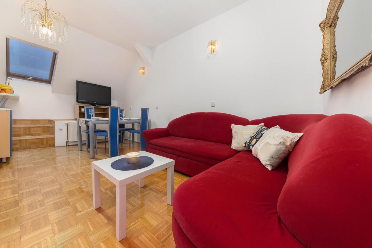 Apartma Lea Slovenj Gradec Exterior photo